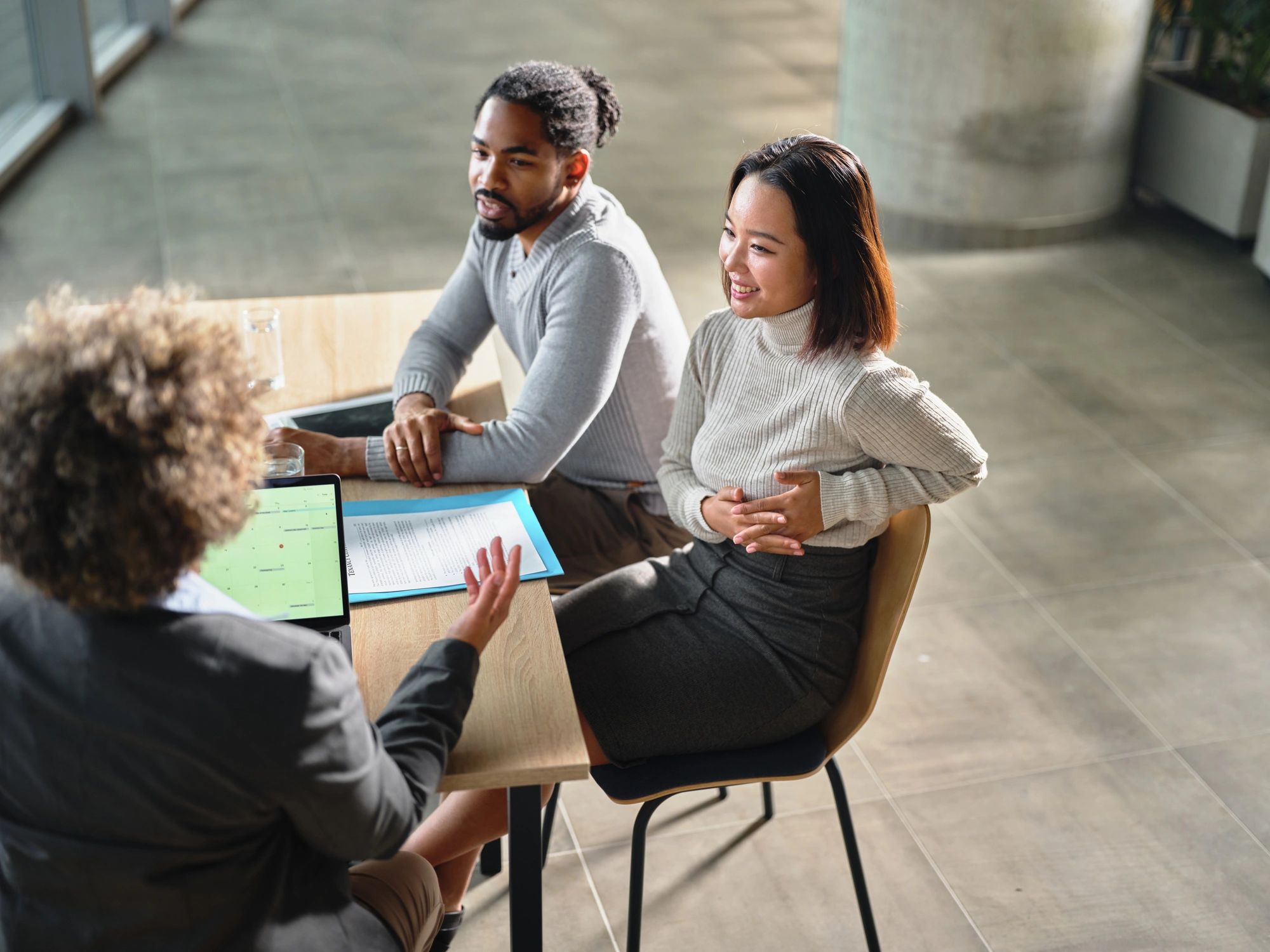 Employer meeting with benefits advisor